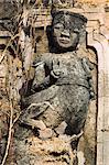 Figure sculptée en stuc décore un des stupas de latérite, censées remontent au XIIe siècle, l'État Shan, au Myanmar (Birmanie), Asie et stupas antiques, Kakku ruines bouddhiques, un site de plus de deux mille briques
