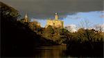 Warkworth château et rivière Coquet, près d'Amble, Northumberland, Angleterre, Royaume-Uni, Europe