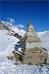 Buddhist stupa above Dingboche, Everest region, Himalayas, Nepal, Asia