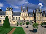 Le château de Fontainebleau, patrimoine mondial UNESCO, Seine-et-Marne en France, Europe