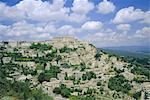 Village of Gordes, Luberon, Vaucluse, Provence, France, Europe