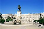 Plaza de Oriente et le Palacio Real, Madrid, Espagne, Europe
