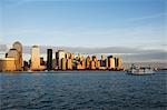 Skyline de Manhattan inférieur du fleuve Hudson, New York City, New York, États-Unis d'Amérique, Amérique du Nord