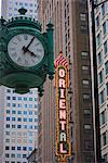 Marshall terrain bâtiment horloge et théâtre Oriental signent, Theatre District, Chicago, Illinois, États-Unis d'Amérique, l'Amérique du Nord