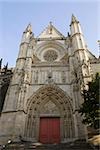 Façade de la basilique, St Michel Basilica, Quartier Saint Michel, Vieux Bordeaux, Bordeaux, France