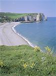 Bay and cliffs, Etretat, Cote d'Albatre (Alabaster Coast), Seine Maritime, Haute Normandie (Normandy), France, Europe