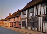 Maisons à colombages à Lavenham, Suffolk, Angleterre, Royaume-Uni, Europe