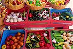 Gros plan des légumes à vendre sur l'étal de marché, Playa del Carmen, au Mexique, en Amérique du Nord