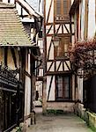 Timber-framed houses in a narrow alleyway, Rouen, Haute Normandie (Normandy), France, Europe