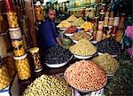 Olives et produits marinés à vendre, Marrakech, Maroc