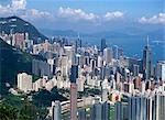 Surplombant la vallée heureuse depuis le belvédère de Jardine, Hong Kong
