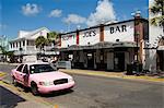 Barre de Sloppy Joe, célèbre parce qu'Ernest Hemingway buvait, Duval Street, Key West, Floride, États-Unis d'Amérique, l'Amérique du Nord