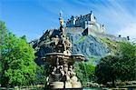 Château d'Édimbourg depuis les jardins de Princes Street, Edinburgh, Ecosse