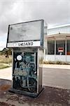 Zapfsäule an verlassenen Tankstelle, Marathon, Texas, USA