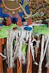 Drapeaux de prière dans le Temple Songzanlin, Shangri-La, Chine