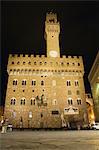 Palazzo Vecchio sur la Piazza della Signoria, patrimoine mondial de l'UNESCO, Florence (Firenze), Toscane, Italie, Europe