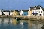 Le Quai des Francais Libres (Quay of the Free French), Ile de Sein, Breton Islands, Finistere, Brittany, France, Europe