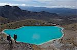 Hikers near Emerald Lakes on the Tongariro Crossing, Tongariro National Park, UNESCO World Heritage Site, the oldest national park in New Zealand, Taupo Volcanic Zone, North Island, New Zealand, Pacific