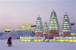 Sculptures de neige et de glace illuminés à la fête des lanternes, Harbin, Heilongjiang Province, nord-est de la Chine, Chine, Asie