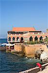 Pêche à la Corniche et port zone, Beyrouth, Liban, Moyen-Orient