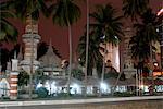 Mosquée Jamek pendant la nuit, un bon exemple du Nord indien islamique architecture, Kuala Lumpur, en Malaisie, l'Asie du sud-est, Asie