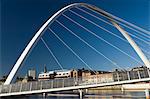 Gateshead Centenary Fußgängerbrücke in Newcastle Upon Tyne, Tyneside, England, Vereinigtes Königreich, Europa