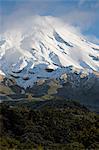 The dormant volcano Mount Egmont or Taranaki, Egmont National Park, Taranaki, North Island, New Zealand, Pacific