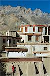 Moine au monastère de Lamayuru (monastère), Lamayuru, Ladakh, Himalaya indien, Inde, Asie