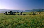 Die neolithischen Castlerigg Stone Circle im Morgengrauen, in der Nähe von Keswick, Lake District-Nationalpark, Cumbria, England, United Kigndom, Europa