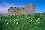 Muness Castle, château plus au nord à la Grande-Bretagne, construit en 1598 Laurence Bruce, demi-frère de Robert Stewart, Unst, îles Shetland, Ecosse, Royaume-Uni, Europe