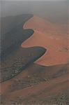 Dunes de sable rouge, jusqu'à 300 m, Sossusvlei, désert de Namib-Naukluft Park, Namibie, Afrique
