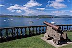 Gun protecting Bantry Bay, gardens of Bantry House, Bantry, County Cork, Munster, Republic of Ireland, Europe