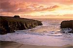 Minuscule baie sablonneuse de Sto Port, plus l'abri spot que Butt of Lewis (Rubha Robhanais) à proximité, Isle of Lewis, Hébrides extérieures en Écosse, Royaume-Uni, Europe