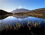 Loch nan Eilean, Sgurr nan Gillean, 964 m, plage de Black Cuillins, près de Sligachan, Isle of Skye, Hébrides intérieures en Écosse, Royaume-Uni, Europe