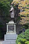 Statue of Ben Franklin, Old City Hall, Freedom Trail, Boston, Massachusetts, New England, United States of America, North America