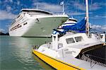 Catamaran croisière bateaux, Heritage Quay, Saint-Jean, île d'Antigua, Antigua et Barbuda, îles sous-le-vent, petites Antilles, Antilles, Caraïbes, Amérique centrale