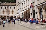 En plein air, salle à manger, la place de Luza, Dubrovnik, Dalmatie, Croatie, Europe