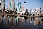 Tai chi matin exercice, place du gouvernement, Kunming, Yunnan, Chine, Asie