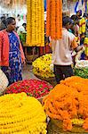 Flower garland sellers, City market, Bangaluru (Bangalore), Karnataka, India, Asia