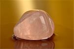 Helaing stone rose quartz