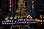 RADIO CITY MUSIC HALL DE NEW YORK NEW YORK DÉCORÉES POUR NOËL