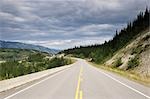 Alaska Highway in der Nähe von Whitehorse, Yukon Territory, Kanada