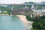Surplombant l'arche de Noé de parc résidentiel complexe insulaire, Ma Wan, Hong Kong