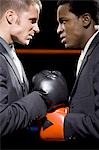 Les hommes d'affaires de boxe