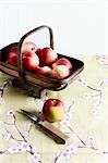 Pommes sur table