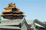 Ein Aussichtsturm auf den Burgmauern bei The Forbidden City Palace Museum, Zijin Cheng, Beijing, China