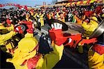 China, Peking. Changdain Straße fair - Chinesisches Neujahr Frühlingsfest - Darsteller Trommeln.