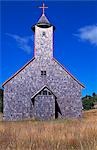 Église de bardeaux couvert typique de l'île de Chiloé