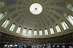 L'intérieur de la salle de lecture restaurée au British Museum. Le Musée a été fondé en 1753 provient de la collection privée de Sir Hans Sloane.