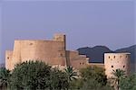 The first Rustaq Fort was built by the Persians in the pre-Islamic period. It became the capital of the Ya'ruba dynasty and was subsequently re-built in the 17th Century. Oman's second largest fort,it sits at the foot of Jabal al Akhdar on the edge of the Batinah Plain.